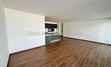 Rento amplio departamento en altos de juriquilla 3 recamaras 3 baños 2 autos