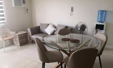 Modern 2BR Condo for Rent at The Vantage by Rockwell, Kapitolyo
