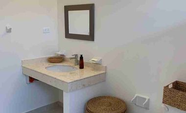 CASA EN CHICXULUB EN KM 10.5 EN SEGUNDA FILA