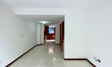 Extraordinaria casa en la Villa Olímpica Conjunto Residencial. Villa Olimpica. Pereira - Colombia.