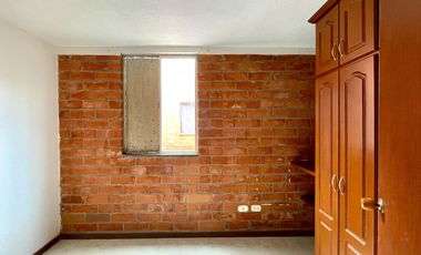 Extraordinaria casa en la Villa Olímpica Conjunto Residencial. Villa Olimpica. Pereira - Colombia.