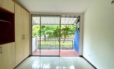 Extraordinaria casa en la Villa Olímpica Conjunto Residencial. Villa Olimpica. Pereira - Colombia.