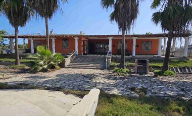 ALQUILER DE AMPLIA CASA EN CAÑETE