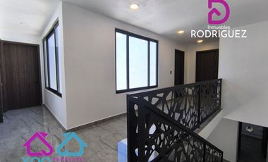 CASA EN VENTA CON JARDIN INTERIOR, EN ESQUINA. PACHUQUILLA, HGO.