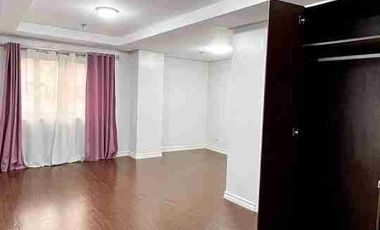 FOR RENT: 3-Bedroom Penthouse Bi-Level Unit – McKinley Garden Villas 2
