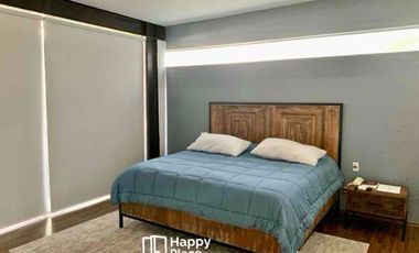 Renta Casa Amueblada Hacienda de las Palmas, Interlomas con  terraza y jardín privado