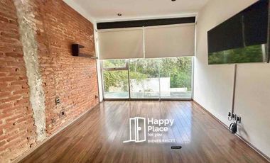 Renta Casa Amueblada Hacienda de las Palmas, Interlomas con  terraza y jardín privado