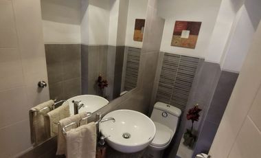 Se vende lindo Triplex en Santiago de Surco – Frente a Parque–  Calle Pedro de Candia cdra. 1