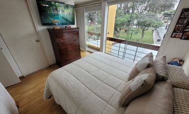 Se vende lindo Triplex en Santiago de Surco – Frente a Parque–  Calle Pedro de Candia cdra. 1