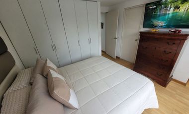 Se vende lindo Triplex en Santiago de Surco – Frente a Parque–  Calle Pedro de Candia cdra. 1