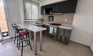 RENTA DE CASA EN CORDILLERA