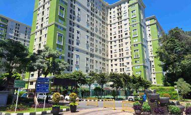 Pancoran, Green Palace, 3 B R, Furnished. Strategis.