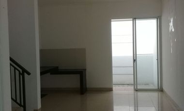 Disewakan Rumah 2Lantai Siap Huni di Cluster Australia Green Lake City