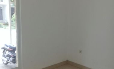 Disewakan Rumah 2Lantai Siap Huni di Cluster Australia Green Lake City