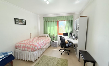 Espectacular Casa Con Hermosa Vista, Cercano A Los Trapenses