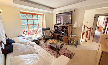 Espectacular Casa Con Hermosa Vista, Cercano A Los Trapenses