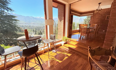 Espectacular Casa Con Hermosa Vista, Cercano A Los Trapenses