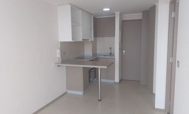 Dpto 2D-1B con estacionamiento cerca Metro Lo Ovalle