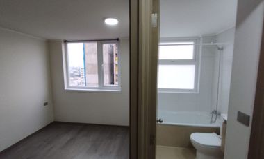 Dpto 2D-1B con estacionamiento cerca Metro Lo Ovalle