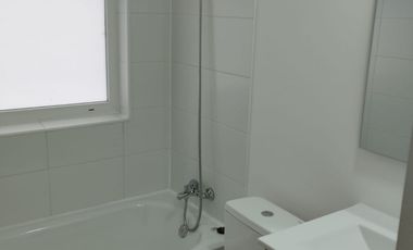 Dpto 2D-1B con estacionamiento cerca Metro Lo Ovalle