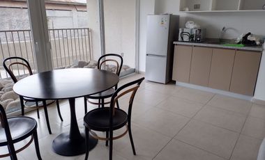 Dpto 2D-1B con estacionamiento cerca Metro Lo Ovalle