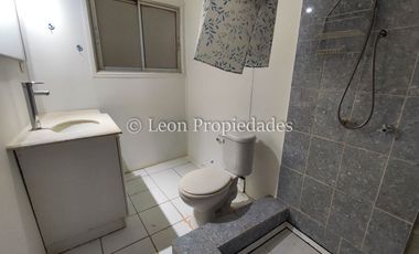 Leon Propiedades vende sitio con 3 casas a orillas de Ruta 68