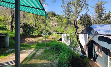 Leon Propiedades vende sitio con 3 casas a orillas de Ruta 68