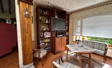 HERMOSA CASA RÚSTICA DE VENTA EN TUMBACO!!  UNA SOLA PLANTA!!