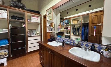 HERMOSA CASA RÚSTICA DE VENTA EN TUMBACO!!  UNA SOLA PLANTA!!