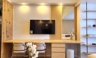 FOR LEASE: Luxury Seaview Studio at Mandani Bay Suites – Mandaue City, Cebu