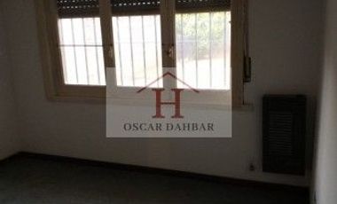 Casa en PH amplia superficie y buen diseño