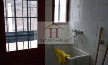 Casa en PH amplia superficie y buen diseño