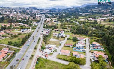 TERRENO DE VENTA- Puertas de Hierro, Challuabamba, Cuenca