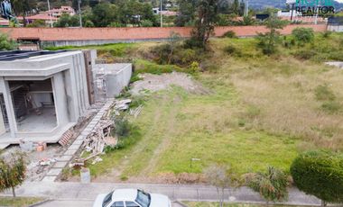 TERRENO DE VENTA- Puertas de Hierro, Challuabamba, Cuenca