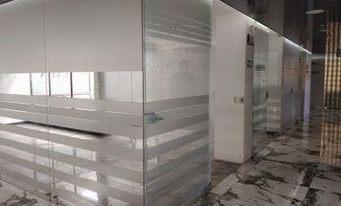 VENDO OFICINA CENTRO EMPRESARIAL NOVOCENTER