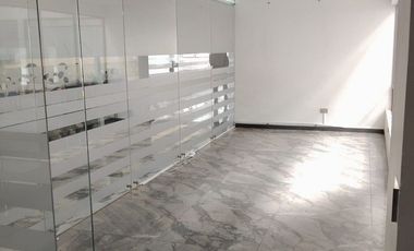 VENDO OFICINA CENTRO EMPRESARIAL NOVOCENTER