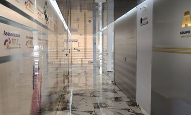 VENDO OFICINA CENTRO EMPRESARIAL NOVOCENTER