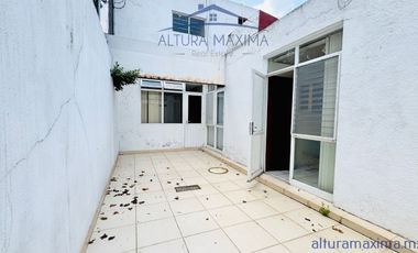 Casa Una Planta en Renta Ladron de Guevara 4 Rec Ideal Oficinas Consultorios