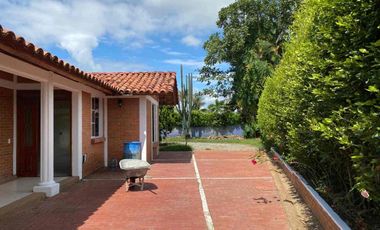 SE ARRIENDA CASA CAMPESTRE EN ARMENIA