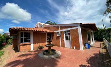 SE ARRIENDA CASA CAMPESTRE EN ARMENIA