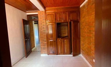 SE ARRIENDA CASA CAMPESTRE EN ARMENIA