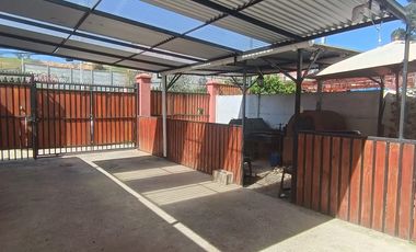 Arriendo oportunidad única casa con tinaja y horno de barro Peñablanca
