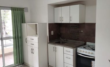 Venta de Monoambiente con balcón de frente