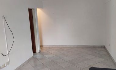 Venta de Monoambiente con balcón de frente