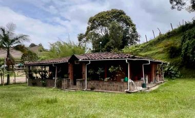 En Renta Finca en El Carmen de Viboral