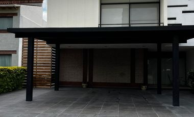 Renta Casa Pueblo Nuevo Amueblada