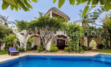 Residencia Dual de Lujo en Punta Zicatela: Dos Espacios, Una Vida Exclusiva