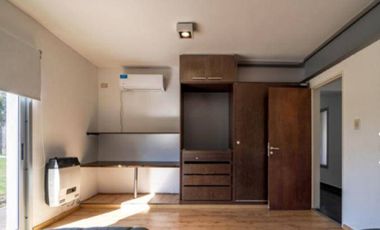 Venta de Casa de 4 dormitorios en Los Raigales-Roldán