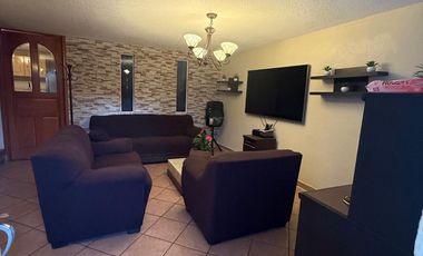 Granjas Lomas de Guadalupe Hermosa Casa En Tranquilo Fraccionamiento