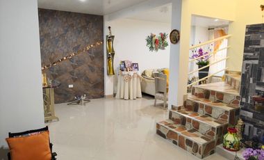 VENDO CASA EN RINCON DEL BOSQUE PALMIRA